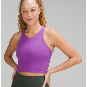 Lululemon invigorate training top